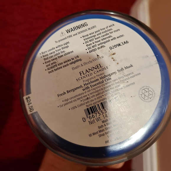 Bath & Body Works Flannel Scented 3 Wick Jar Candle Winter Forest Woodland Trees - Picture 3 of 4